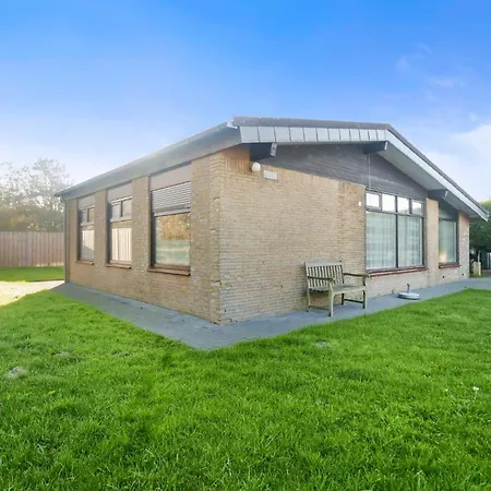 Вилла Beau - Aan Zee Юлианадорп